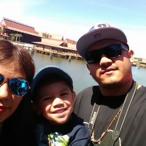 Meet your Posher, Isai